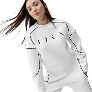 Agda Born Living Yoga Женская толстовка, кремово-белый