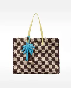 Сумка-шоппер из кружева с пальмовым кулоном и клетчатым принтом Parfois, бежевый/коричневый