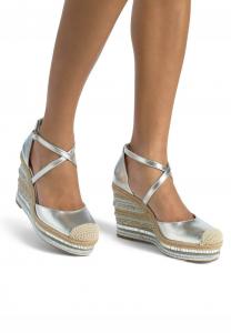 Босоножки на платформе High heels Alma en Pena, серебряный