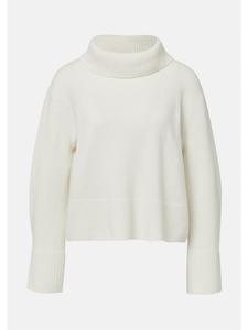 Вязаный свитер в цвете 0120_белый comma