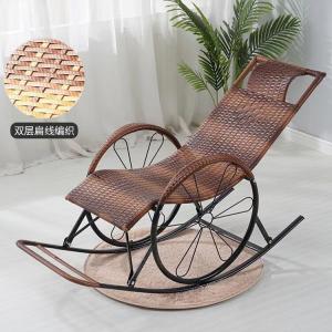 FANCYCHIC Кресло-качалка из ротанга с двойными колесами, цвет tiger skin