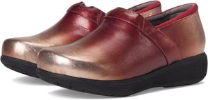 Сабо SoftWalk Women's Meredith Sport, Red Embossed Patent