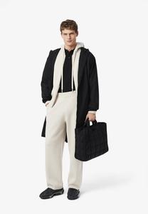 Кроссовки Lacoste L003 2K24 125 1 SMA, Noir Jaune Clair E/Mottled Anthracite