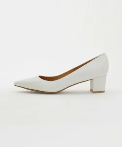 Туфли-лодочки с острым носком на массивной подошве United Arrows, цвет Off White