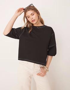 Укороченная футболка свободного кроя ASOS DESIGN черного цвета с контрастной строчкой