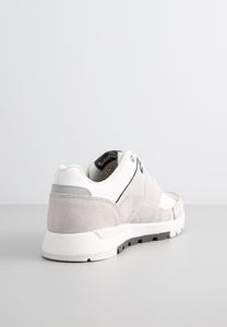 Кроссовки на шнуровке FIELD TREKKER LOW Timberland, серый