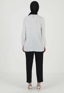 Блуза REFKA Modanisa, кремовый