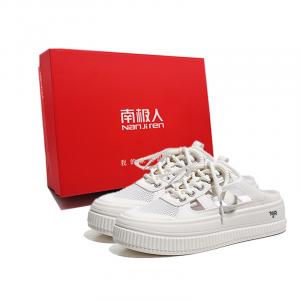 NANJIREN Женские тапочки с закрытым носком в белой коробке, цвет White Box