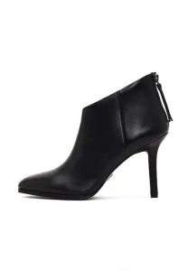 Высокие каблуки Derimod, Black