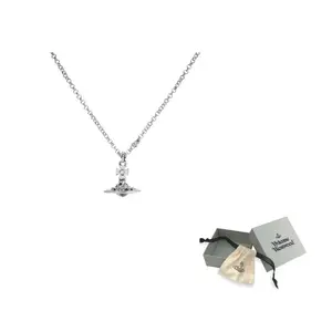 Кулон на цепочке с орнаментом Vivienne Westwood