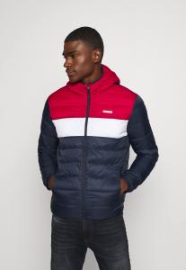 Куртка Jack & Jones JJVINCENT PUFFER HOOD, цвет tango red