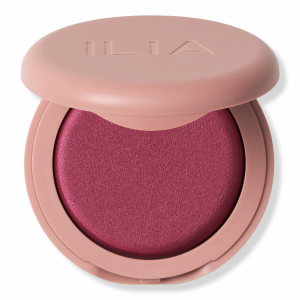 Румяна Soft Focus Blurring Blush - Пудровые румяна без талька ILIA, MAGNETIC (rich berry)