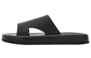 Кожаные сандалии с вырезами Ferragamo, черный