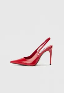 Классические туфли на каблуке reyes Steve Madden, Red