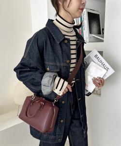 Мини-сумка Boston Bag из тонкого материала (двусторонняя) Discoat, цвет Bordeaux