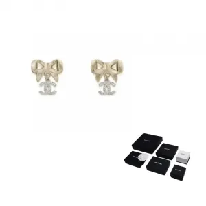 Серьги женские CHANEL