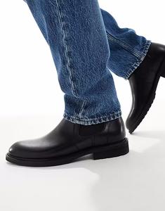 Черные ботинки Schuh