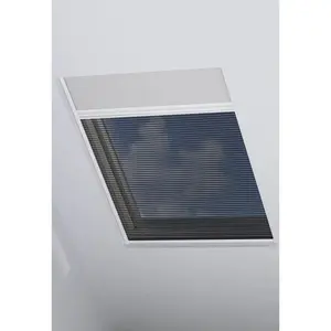 Мой дом москитная сетка-плиссе Мика с защитой от света, установка с бурением направляющих, сочетание защиты от насекомых и плиссированной соты My Home, белый