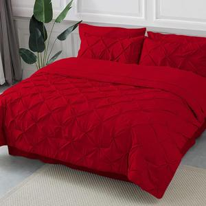 Epic Cotton Комплект постельного белья из хлопка с защипами и рельефной строчкой красного цвета Red