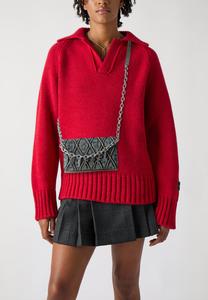 Кошелек Diesel CHARM-D WALLET STRAP, Blue Dirty Wash/Blue