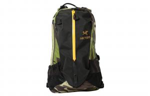 BEAMS Collaboration ARRO 22L Рюкзак из Холста Унисекс Arcteryx, Черный и Зеленый