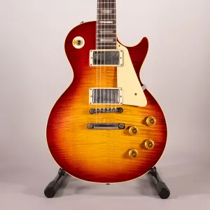Gibson Gibson Custom 1959 Les Paul Standard 2025 - Factory Burst ультра легкая состаренная