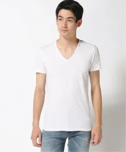 (M) Простая трикотажная футболка с V-образным вырезом