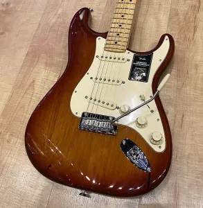 Fender American Professional II Stratocaster Sienna Sunburst (Серийный номер: US21037610)
