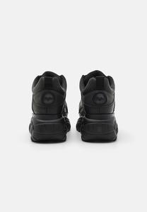 Кроссовки на шнуровке Buffalo, черный