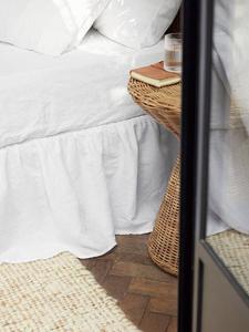 Льняная натяжная простыня Piglet in Bed, White