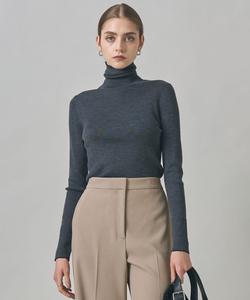 Водолазка из тонкой мериносовой шерсти