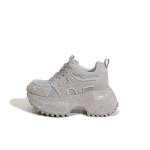 Milan love song Серебристо-серые женские низкие массивные кроссовки с амортизацией, противоскользящей и износостойкой подошвой, цвет Silver Gray