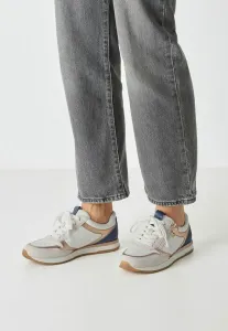 Тренеры Tamaris, White Comb