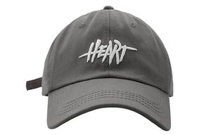 Free Rabbitⅱ Кепка унисекс RABBITⅡ, 2 шт. (черный + бежевый) + новогодняя коробка.