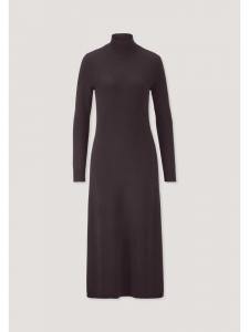 Hessnatur Вязаное платье цвета ежевики