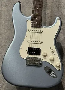 Suhr Classic S Металлик Ледяной Синий