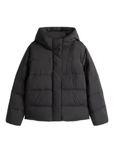 Стеганая куртка с капюшоном Tommy Hilfiger, черный