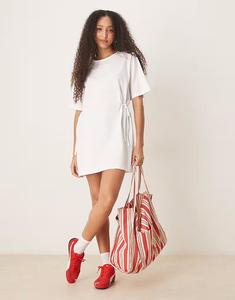 Платье-рубашка ASOS DESIGN с завязками по бокам и присборенной талией белого цвета