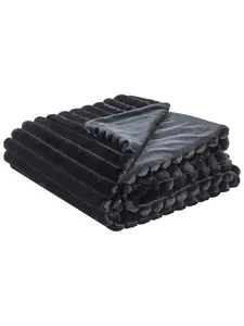 Пуховое одеяло Beliani Tages RAKYA, черный