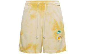 Спортивные повседневные шорты мужские песочный золотой Nike