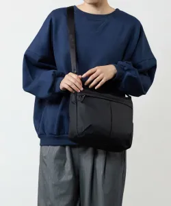 Сумка через плечо из серии нейлоновой тафты, вертикальная модель Y'Saccs, цвет Black