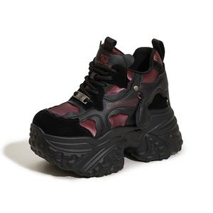 Milan love song Высокие массивные кросовки на платформе для женщин черные, цвет Black