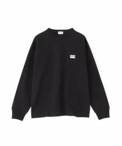 Футболка с длинным рукавом и рабочим карманом для этикетки.