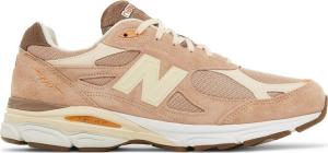 Кроссовки size? x 990v3 Made in USA 'Keepin' it Running', розовый