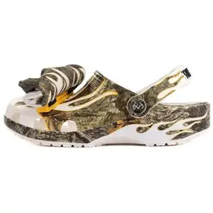 Сандалии Classic Clog Nascar Realtree Camo Crocs, Camouflage