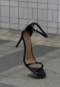 Сандалии лейла Call It Spring, Black