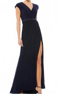 Платье-халат с поясом из бисера и короткими рукавами в темно-синем цвете Mac Duggal