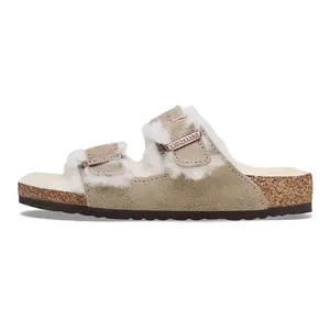 Детские сандалии Arizona Shearling Birkenstock, цвет Sand