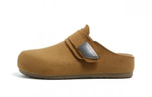 HUANQIU Закрытые тапочки мужские Camel