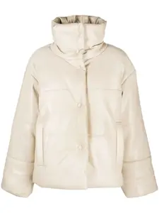Пуховик из искусственной кожи Nanushka, нейтральный